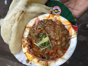 Chole Kulche Early Morning Street Food in New Delhi